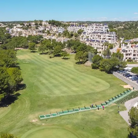Altamira Orihuela Costa Golf, Ramblas